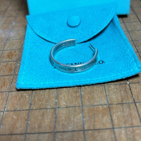 Tiffany & Co. 1837 Hoop Earring 925 Sterling Silver Single Replacement EVC 2003 - Picture 12 of 17